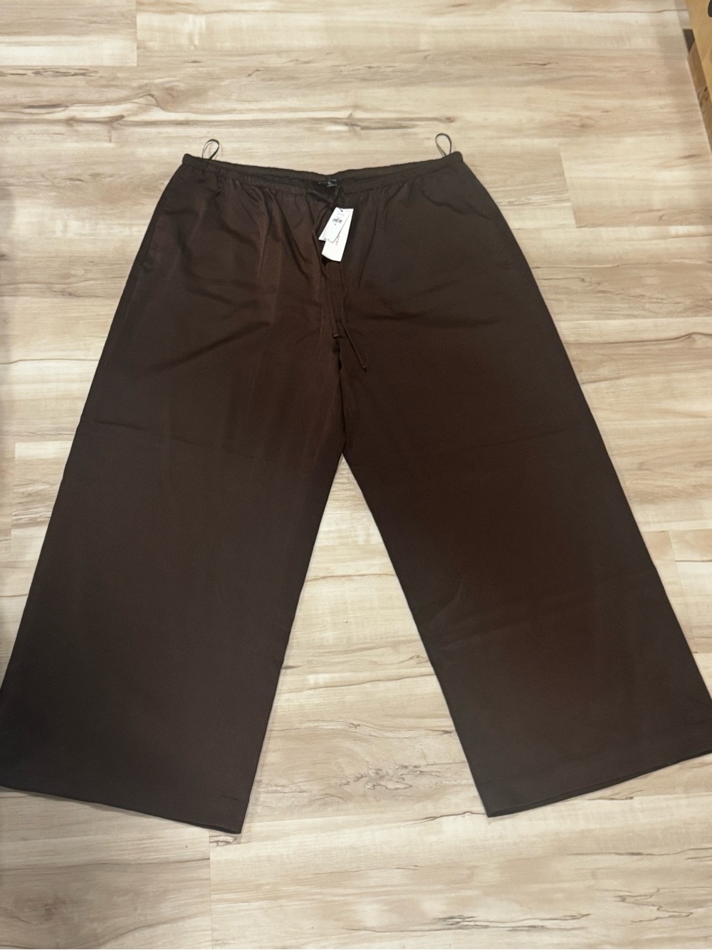 Banana Republic Factory Wide-Leg Crinkle Satin Pull-On Pant